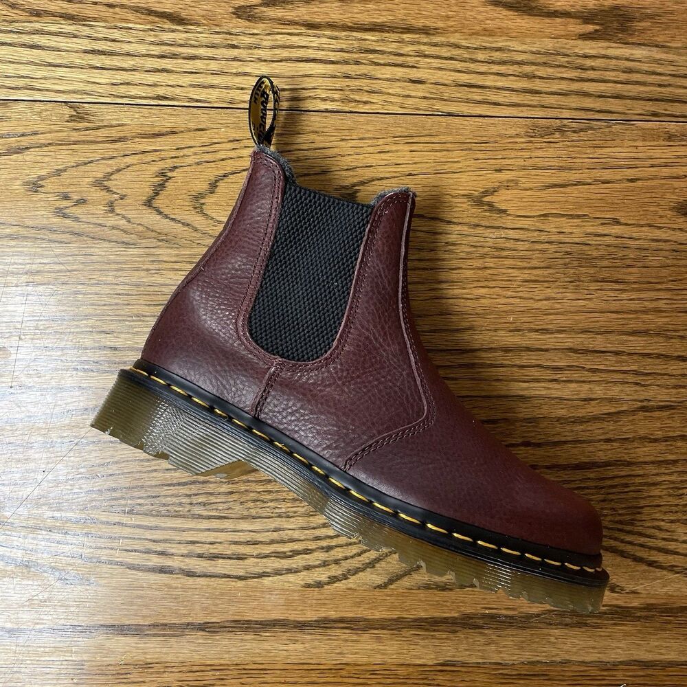 Dr. Martens 2976 Chelsea Boots Cashew Brown Leather Wool Women’s Size 6 NEW